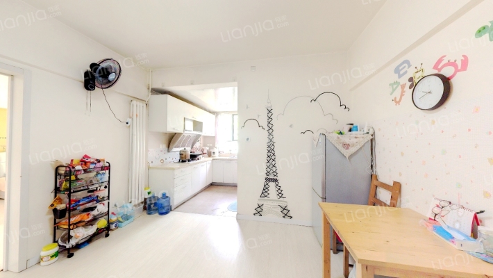 国家地方税务局宿舍二手房实景图