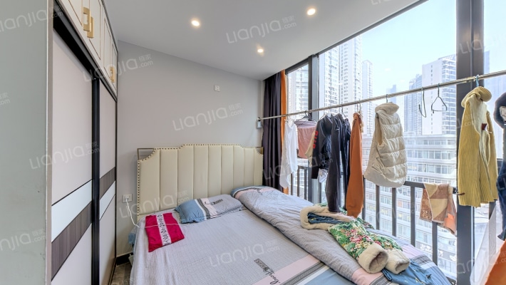 中一鲲出二手房实景图