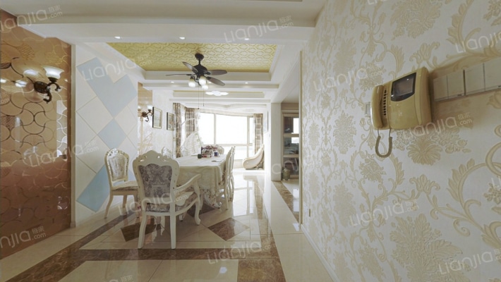 蓝宝湾花园二手房实景图