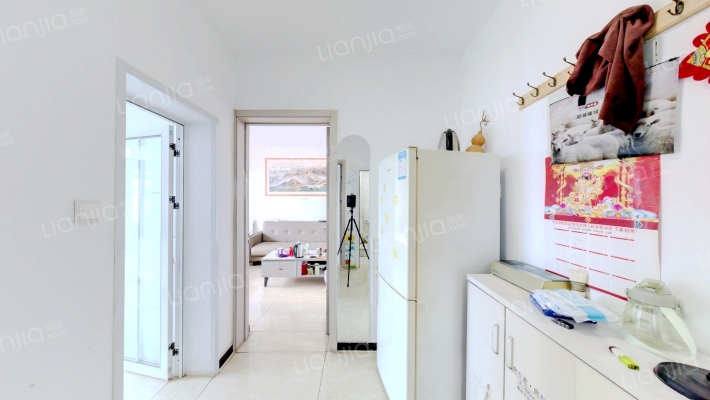 新风楼家属楼二手房实景图