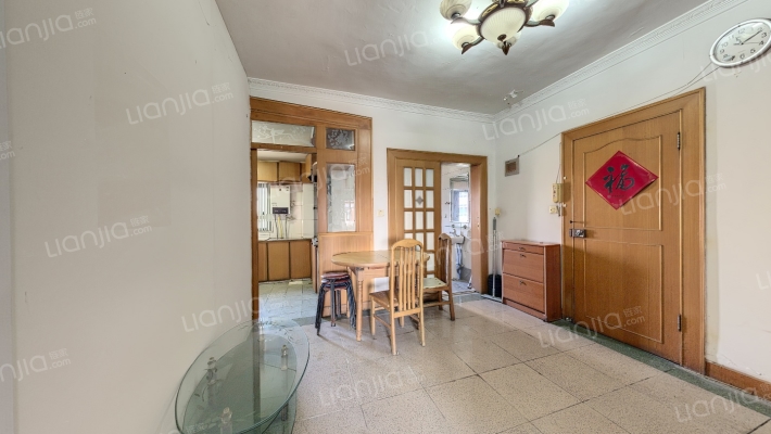 和燕路275号二手房实景图