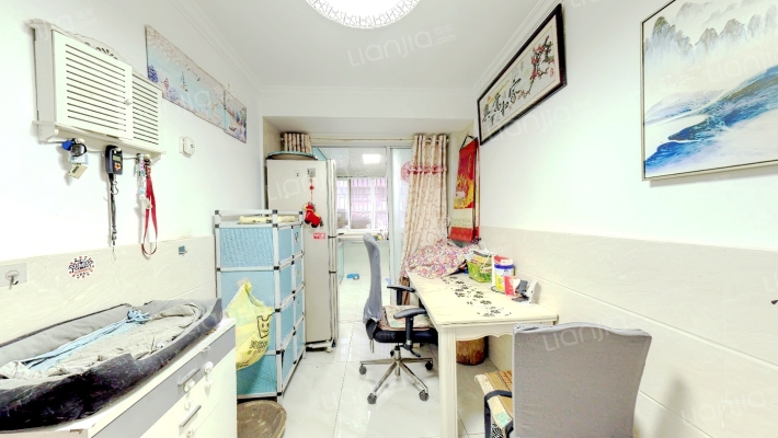 天地花园东区二手房实景图