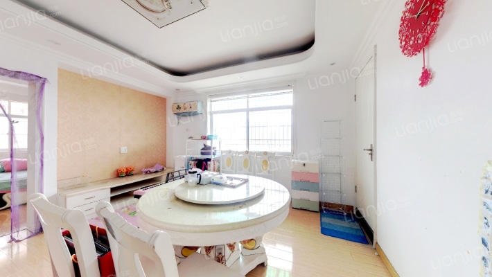 里横河社区二手房实景图