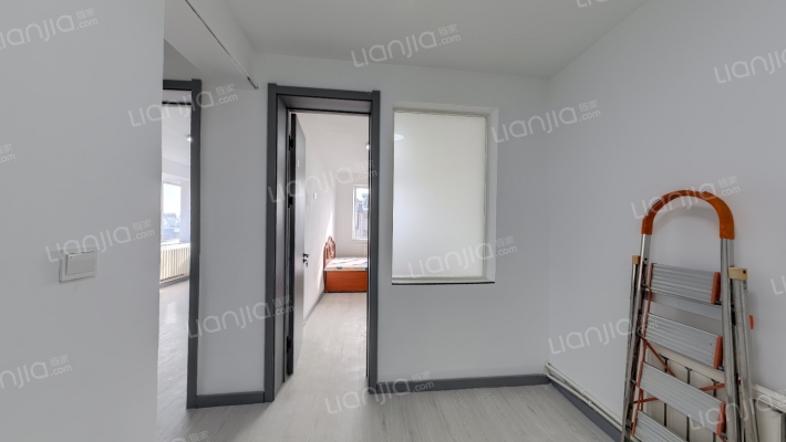 大连湾新街二手房实景图