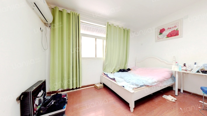 中亨花园四号院二手房实景图