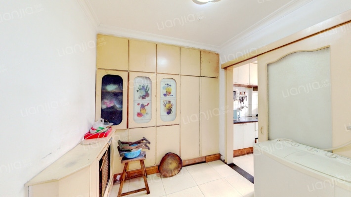 新中东里二手房实景图