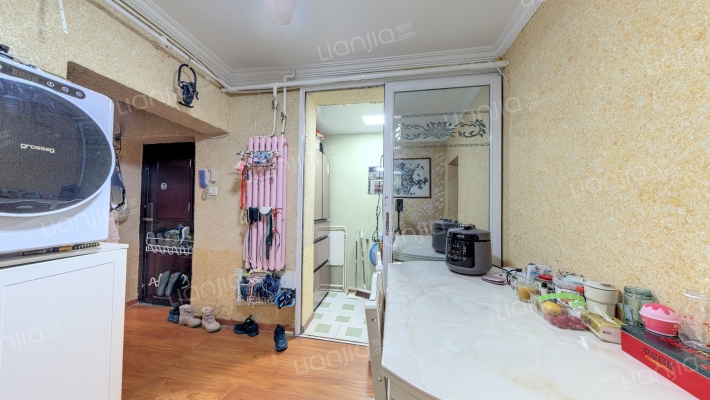 德宝新园二手房实景图