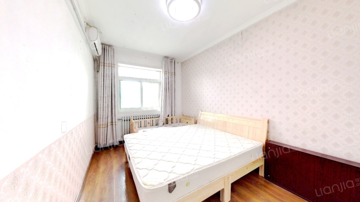 凤凰山南路4号二手房实景图