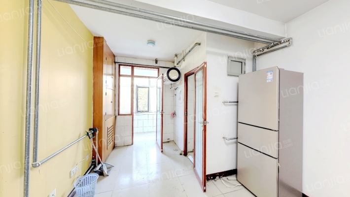 煤炭设计院宿舍二手房实景图