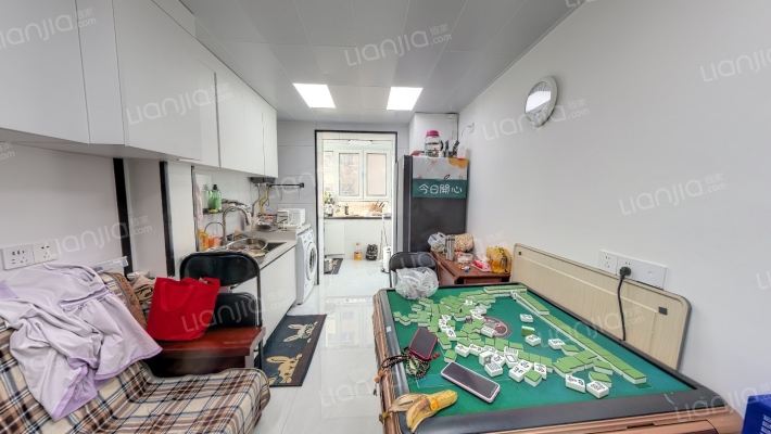 沈辽东路13-45二手房实景图