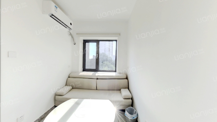 重华南里二手房实景图