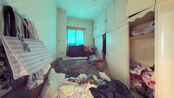 东方小区二手房实景图