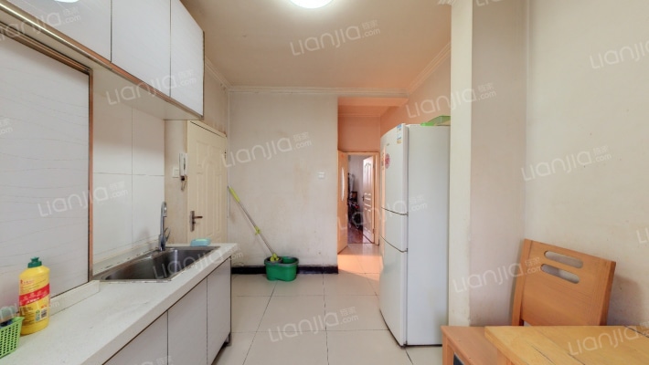 德胜门西大街64号二手房实景图