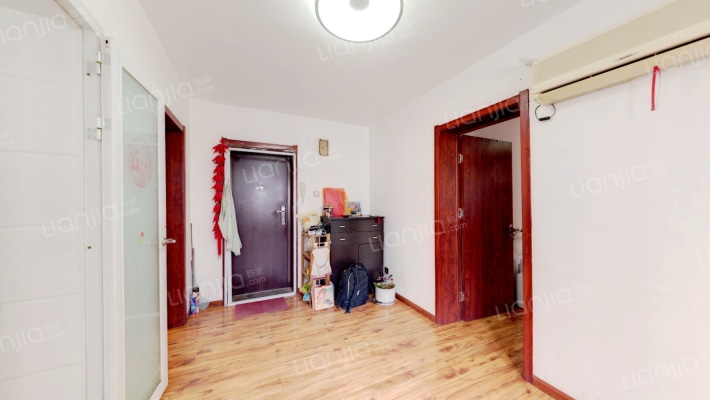 江南公寓二手房实景图