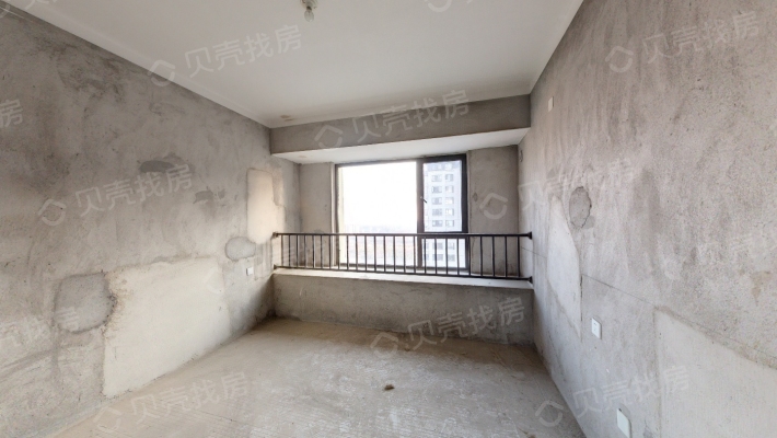 繁华地段 爱琴海 文泉公园观景房 中间楼层 满二-卧室B