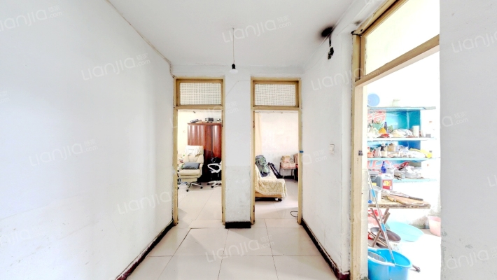 树脂厂宿舍二手房实景图