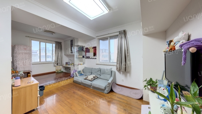 南化九村二手房实景图