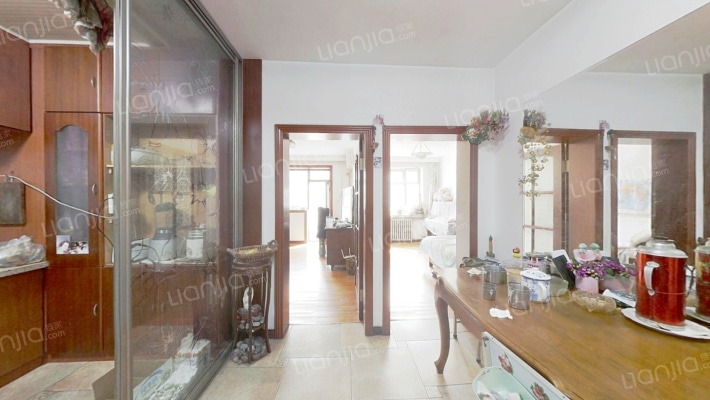 量具高层二手房实景图