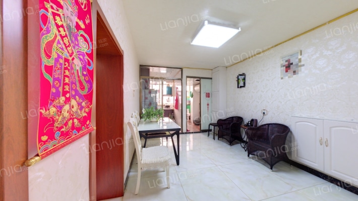 前进住宅小区二手房实景图