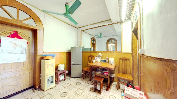 致和新村二手房实景图