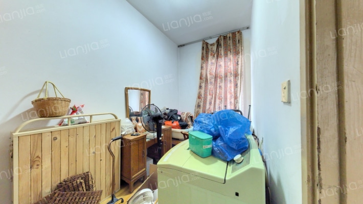 汽轮四村二手房实景图