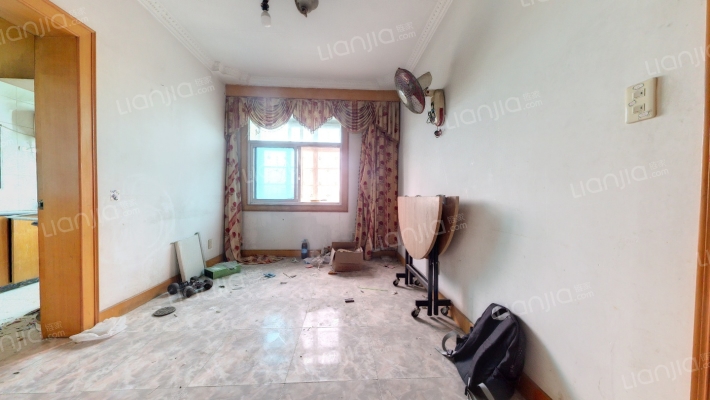 龙山化工总厂厂区二手房实景图