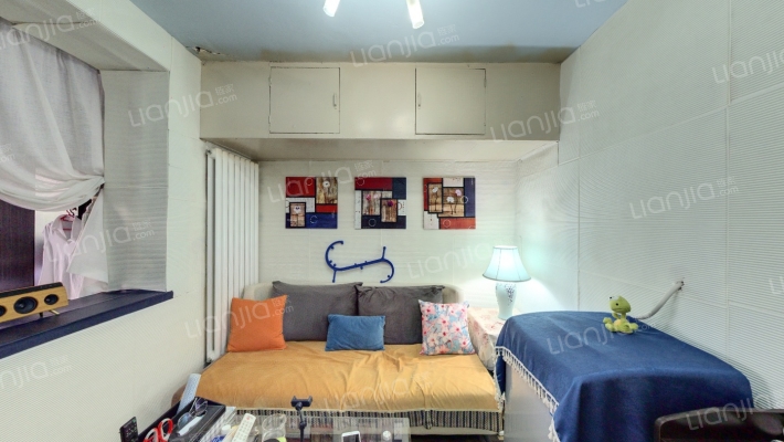 靶挡村路二手房实景图