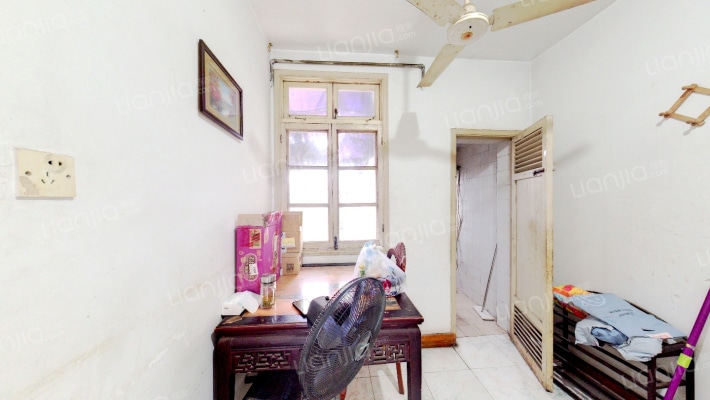 卫楼新村二手房实景图