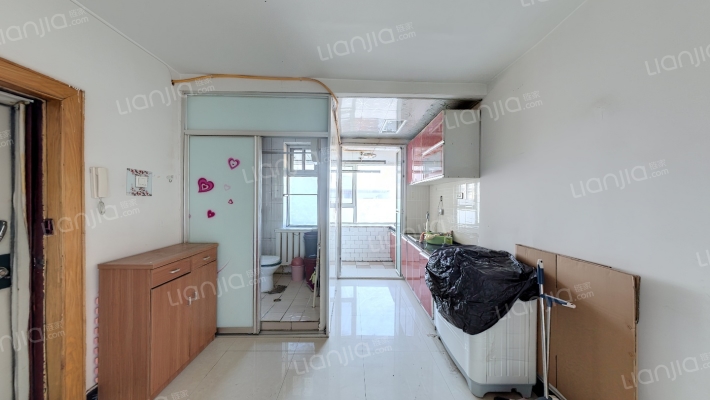 石油综合楼二手房实景图