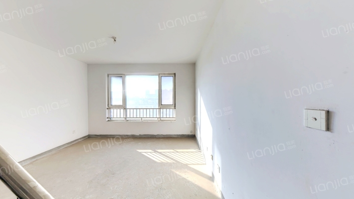 世茂原山郡二手房实景图