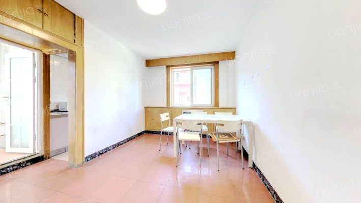 大井中里二手房实景图