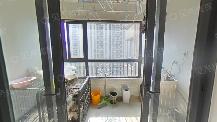 宜春恒大绿洲二期精装3房带家具家电拎包入住-阳台