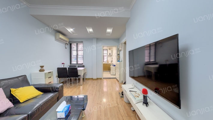 迈皋桥街79号二手房实景图