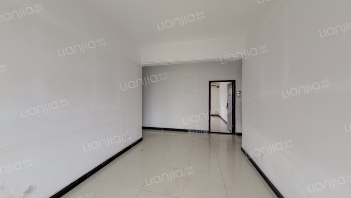 天城湖光山色二手房实景图