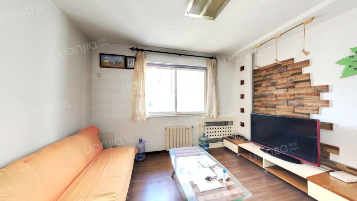 长立街二手房实景图