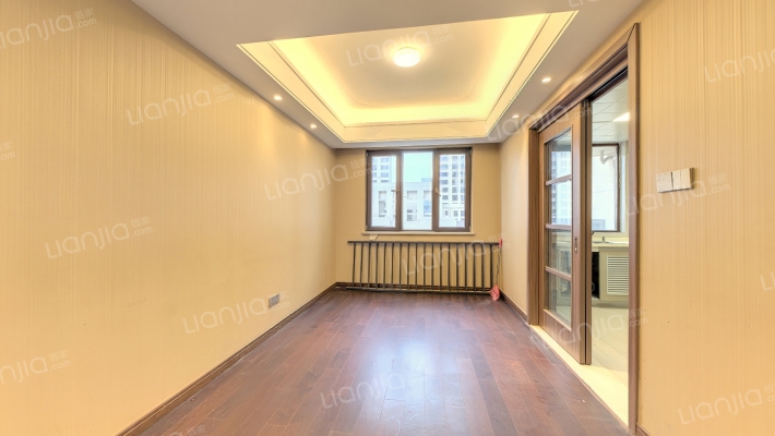 绿地光谷中心城二手房实景图