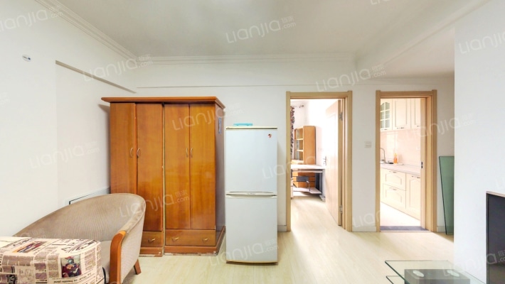 新兴花园二手房实景图