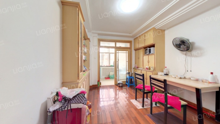 和平小区二手房实景图