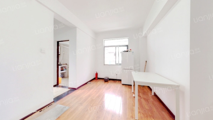 泰格生态公寓二手房实景图