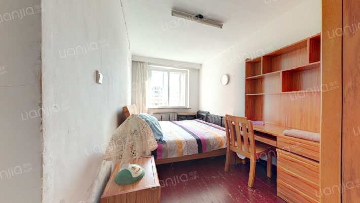 职工街（三八广场）二手房实景图