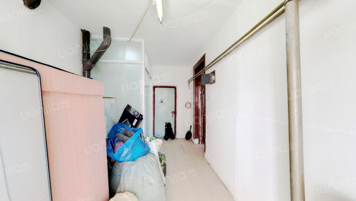 边墙小区二手房实景图