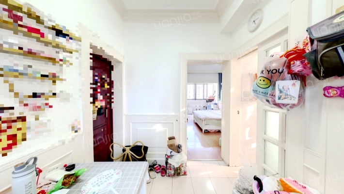 蓝旗新村二手房实景图