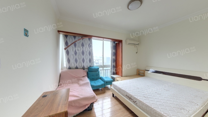 松龙锦绣园二手房实景图