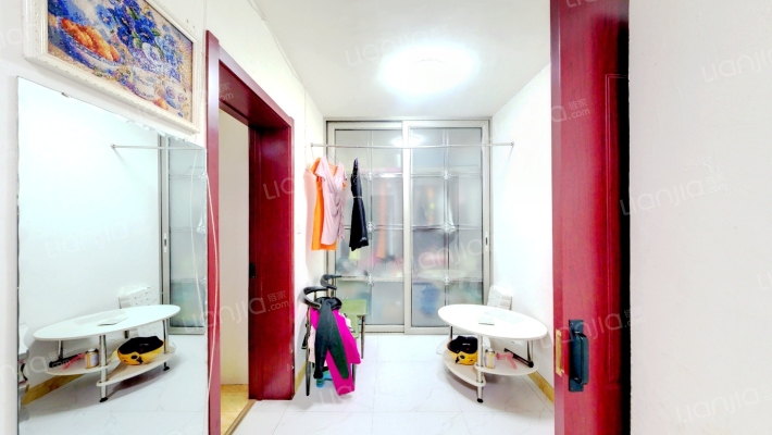 亚明铁路小区二手房实景图