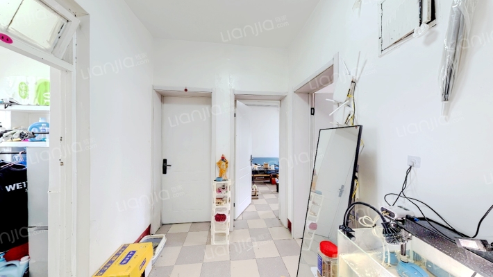 制镜厂宿舍二手房实景图