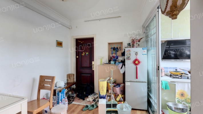 山潘三村二手房实景图