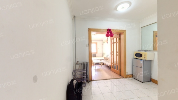 红波里二手房实景图