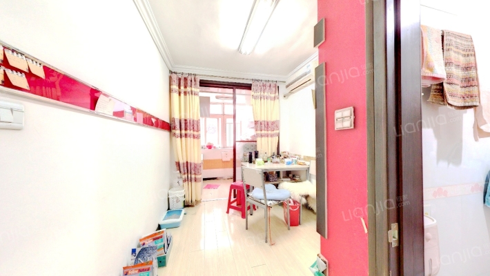 职工街（三八广场）二手房实景图