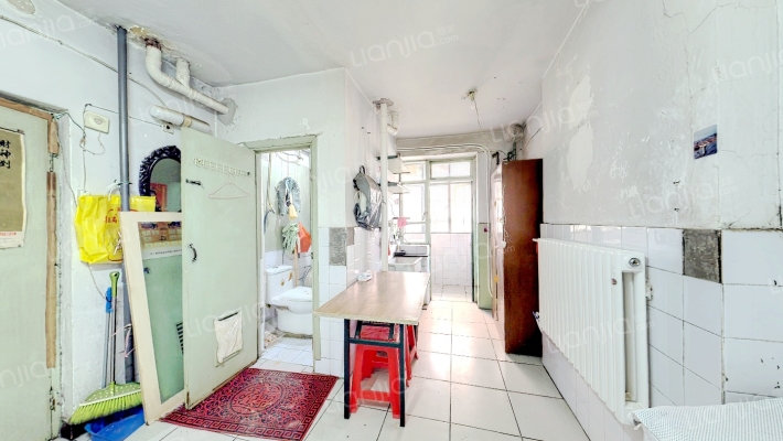 健美里二手房实景图