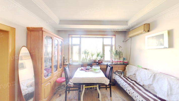 电信宿舍二手房实景图